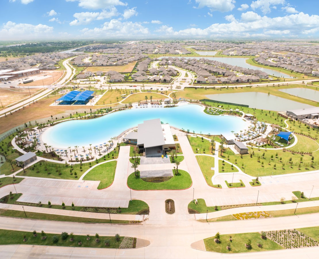 3032 Fall Gold Lane Katy, TX 77493 - Photo 19 of 24 a view of a swimming pool with an ocean view