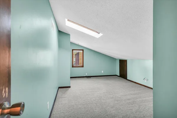 $324,900 | 4 Genevieve Lane, Champaign, IL 61822