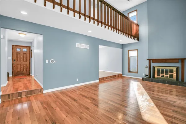$324,900 | 4 Genevieve Lane, Champaign, IL 61822