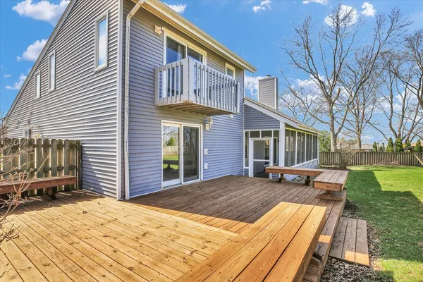 $324,900 | 4 Genevieve Lane, Champaign, IL 61822