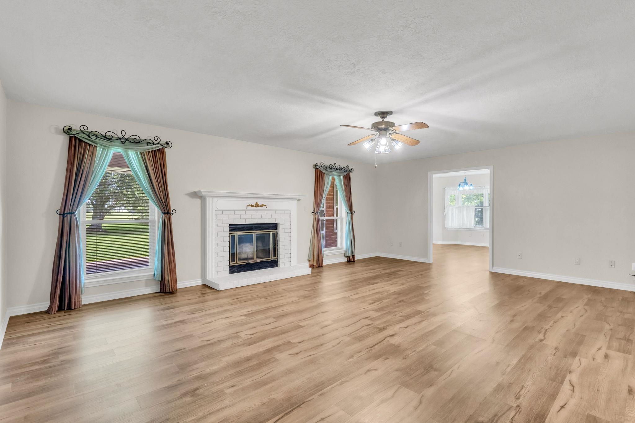 9767 Winzer Road Beaumont, TX 77705 - Photo 9 of 28