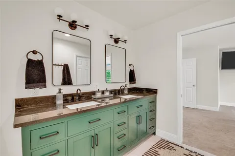 $749,000 | 316 Athenia Drive, Fort Worth, TX 76114