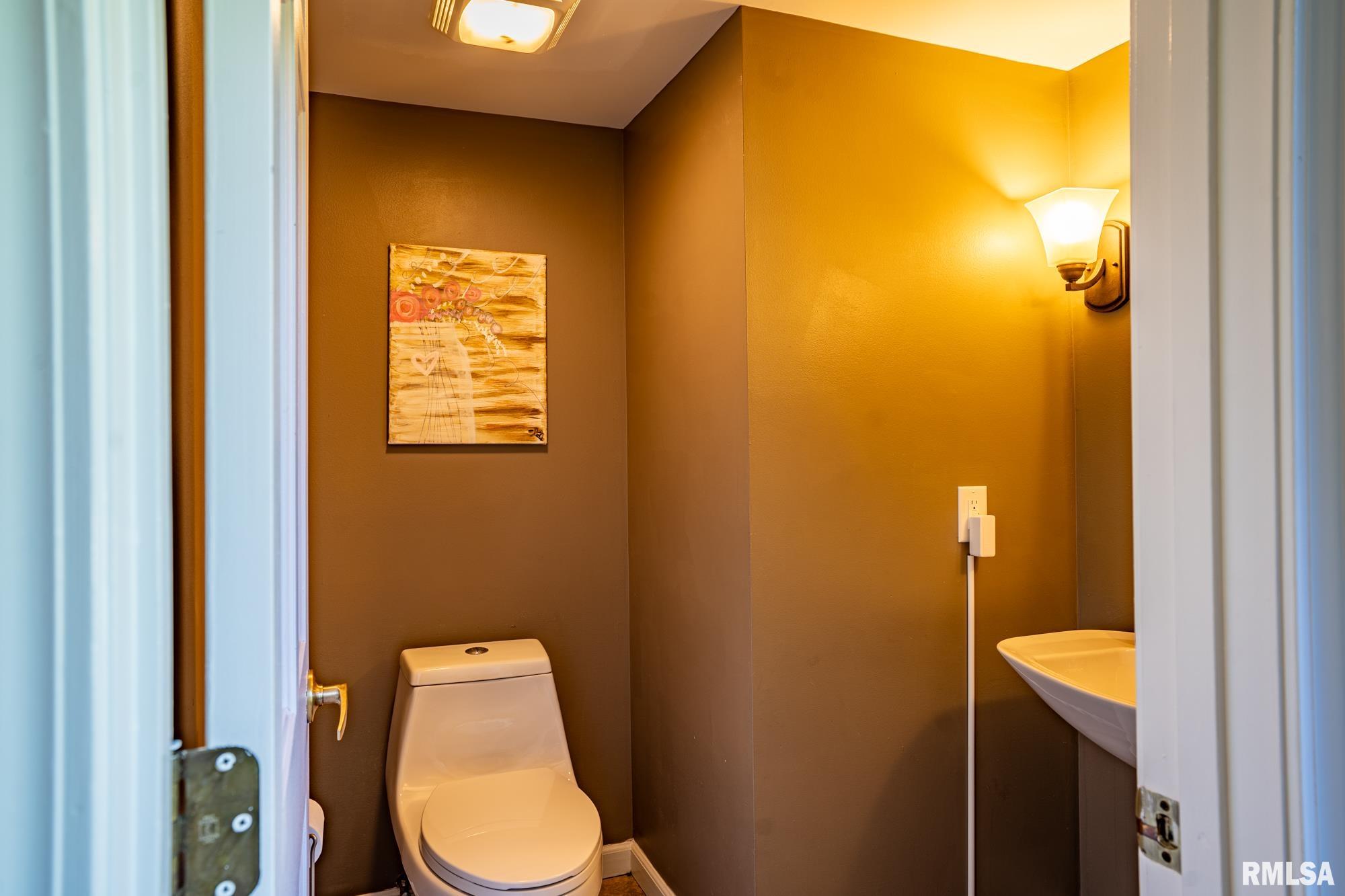 9210 North Frye Road Peoria, IL 61615 - Photo 24 of 90 Gallery Image 24