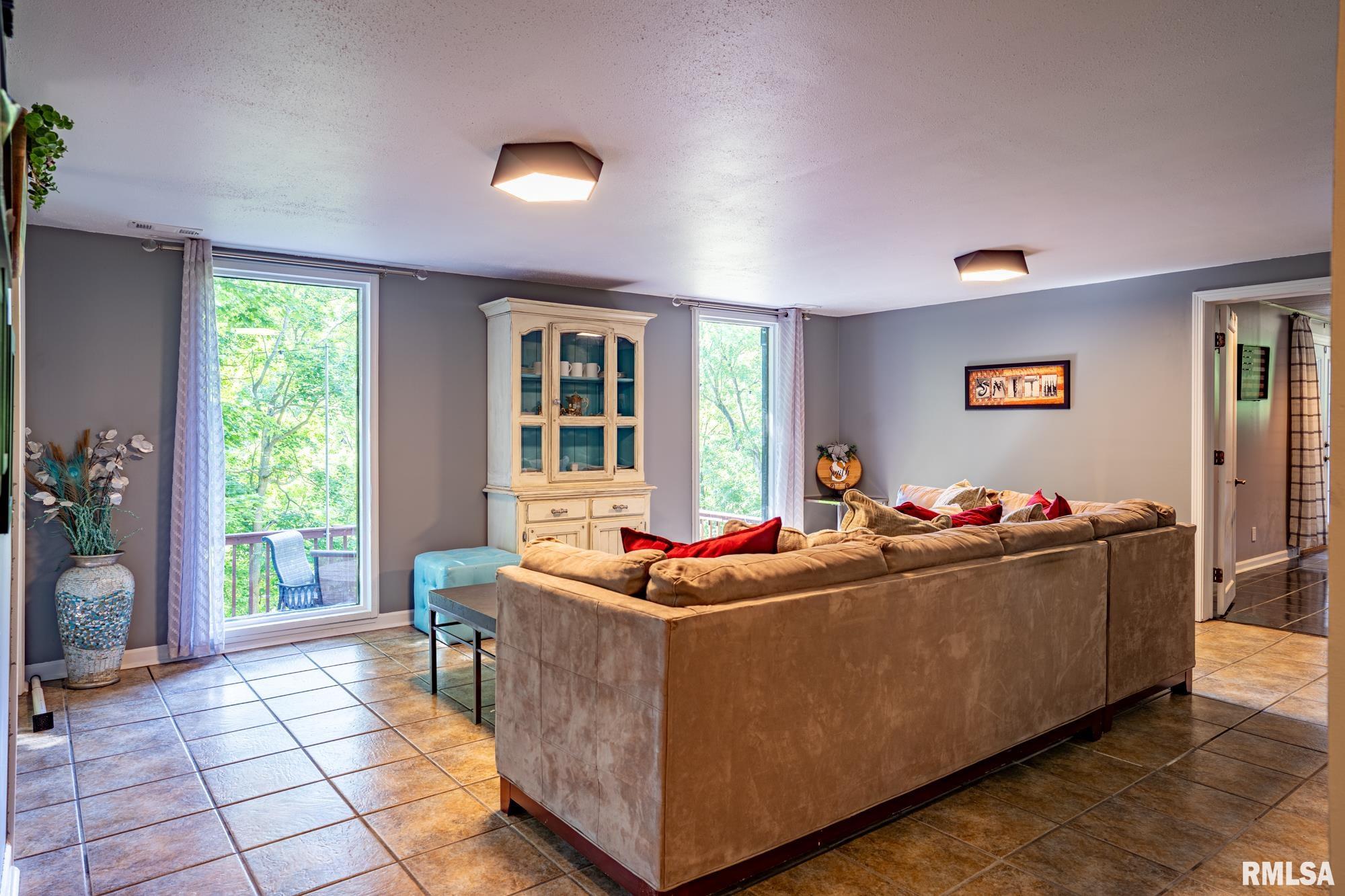 9210 North Frye Road Peoria, IL 61615 - Photo 34 of 90 Gallery Image 34