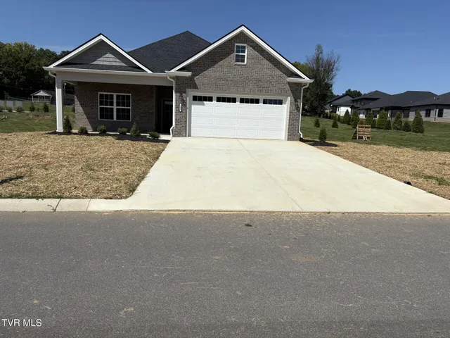 $479,000 | 133 Dry Kiln Court, Gray, TN 37615
