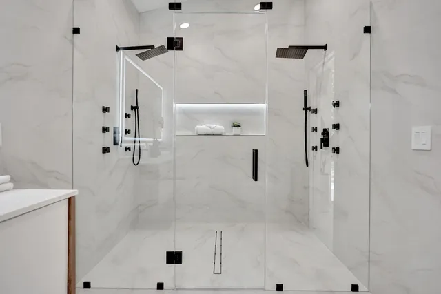 $890,000 | 13642 Breton Lane, Delray Beach, FL 33446