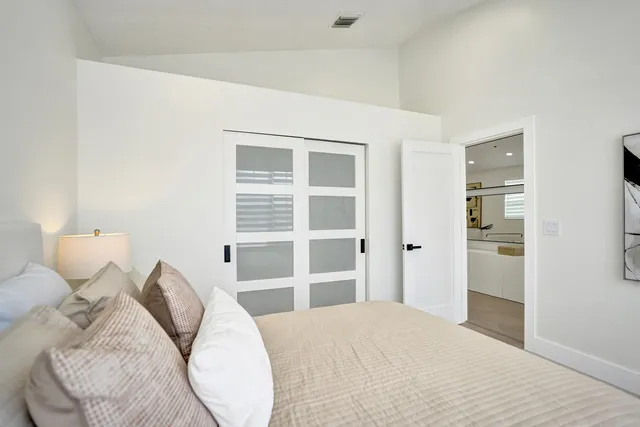 $890,000 | 13642 Breton Lane, Delray Beach, FL 33446