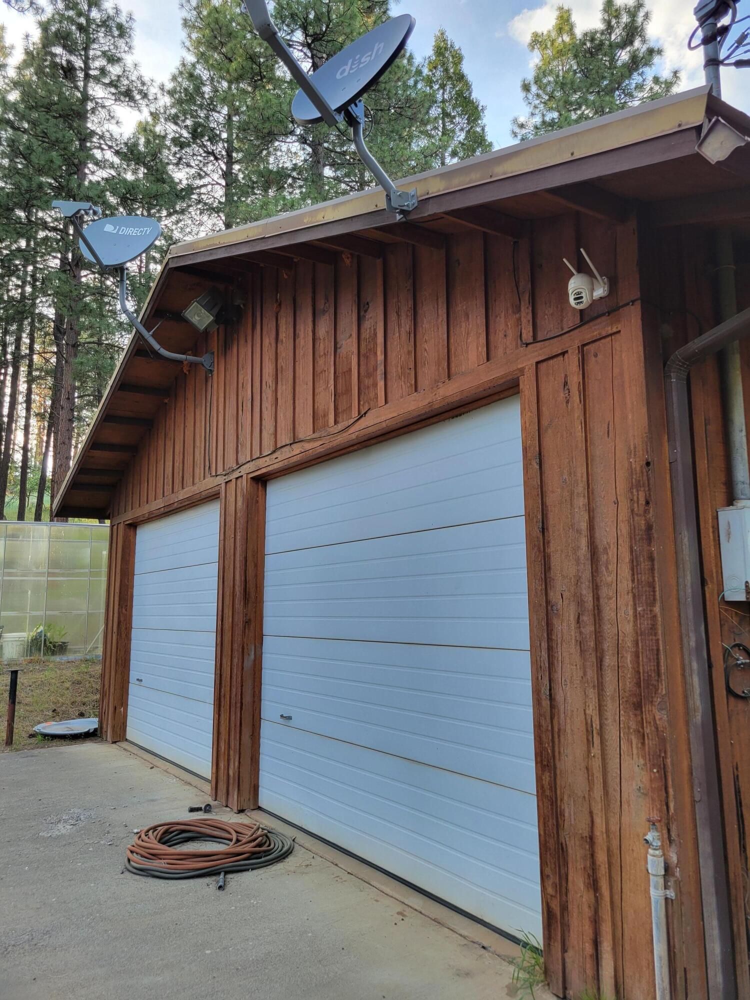 17411 Freight Rd Lane Klamath Falls, OR 97601 - Photo 6 of 19 Shop Roll Up Doors