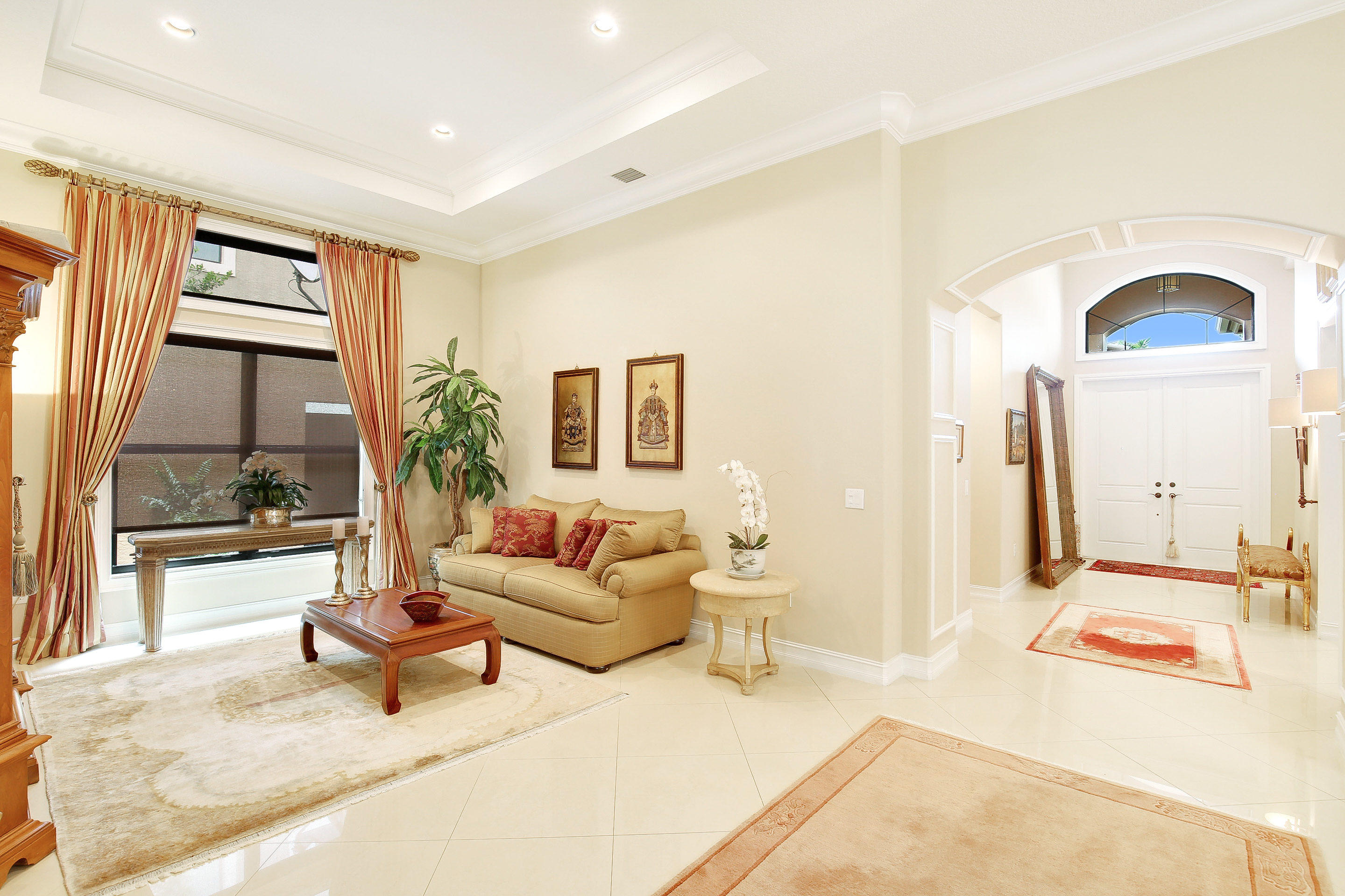 8700 Lewis River Road Delray Beach, FL 33446 - Photo 4 of 36 Living Room