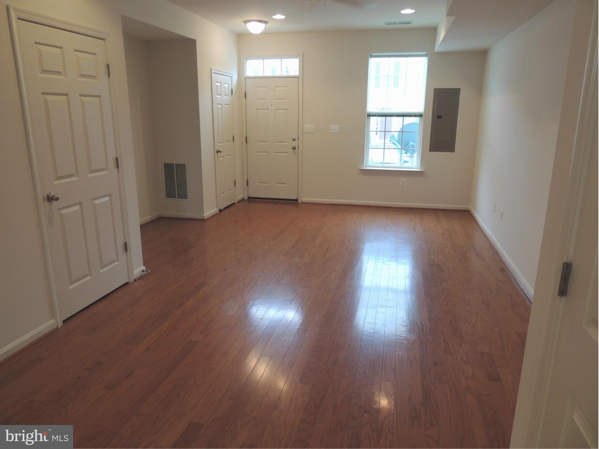 644 Tivoli Road Frederick, MD 21703 - Photo 3 of 17 Family Room