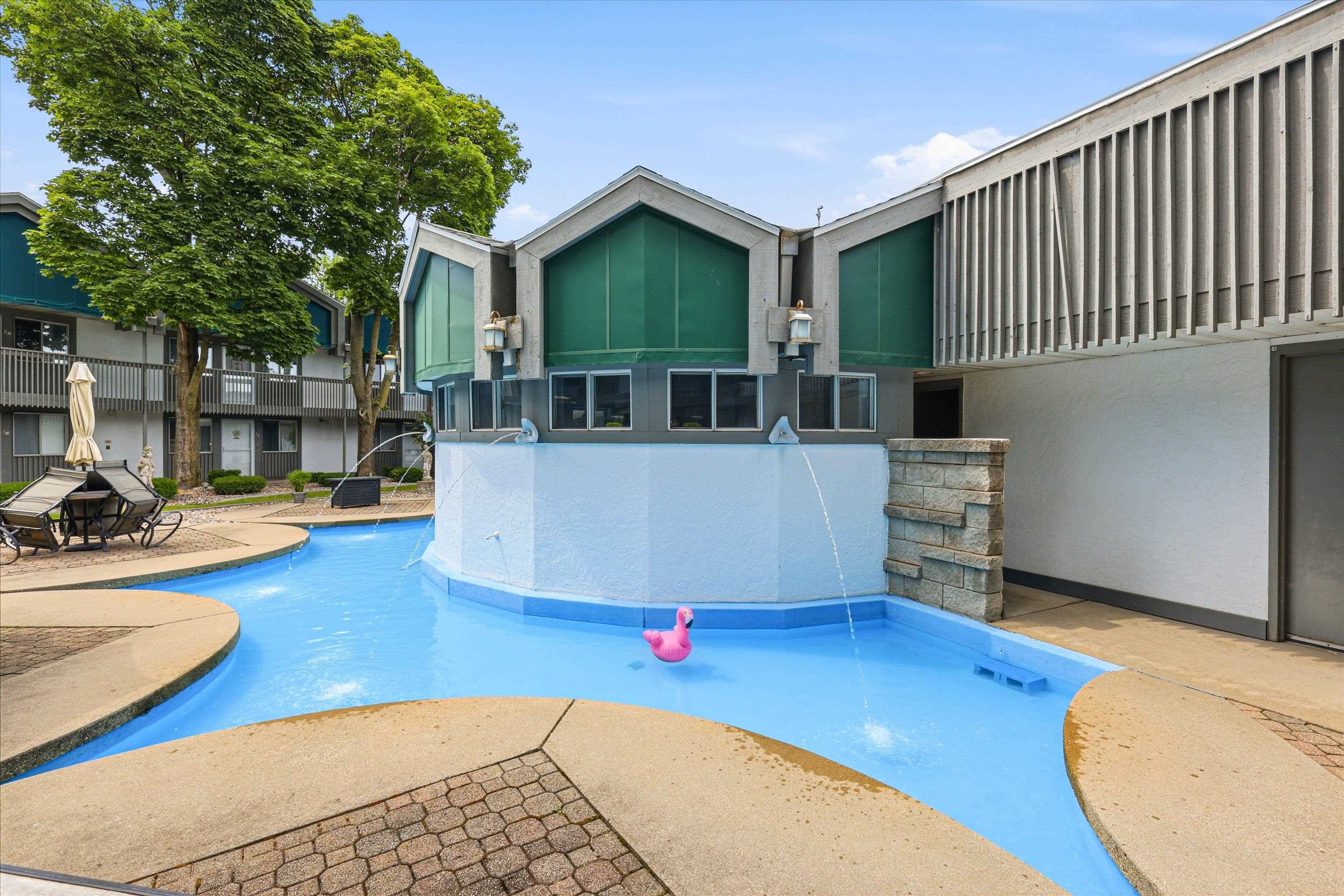 1001 South Oneida Street, Unit 2E Appleton, WI 54915 - Photo 4 of 29