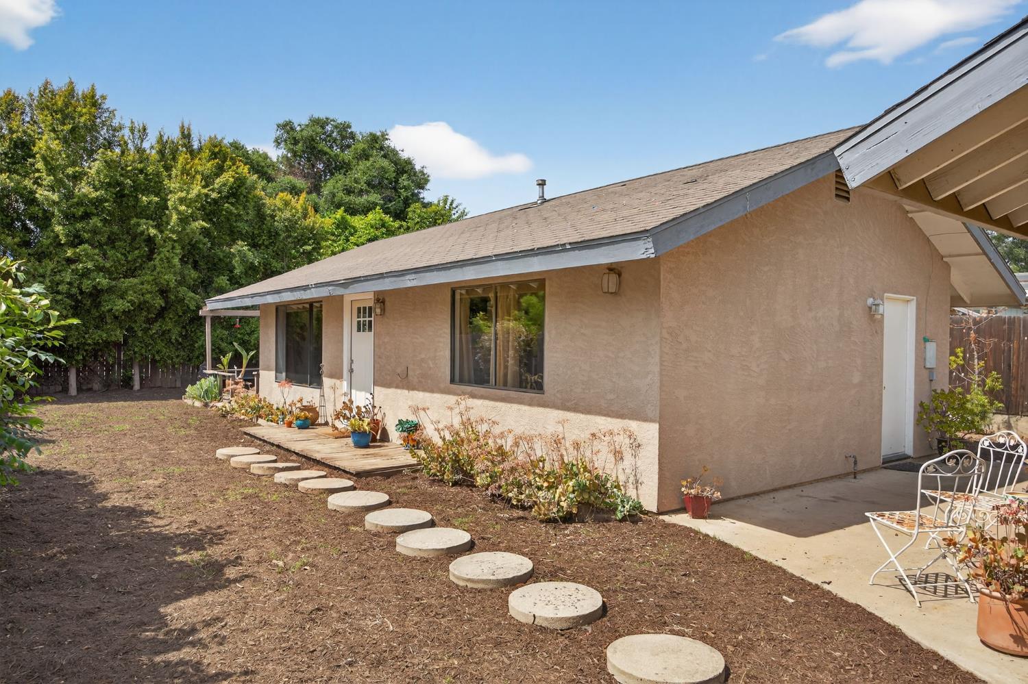 1977 South Rice Road Ojai, CA 93023 - Photo 21 of 32