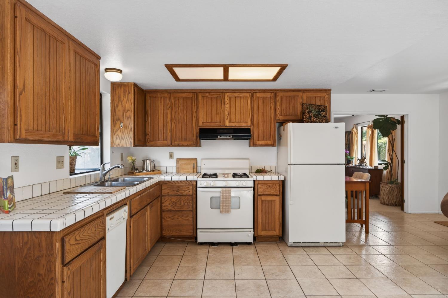 1977 South Rice Road Ojai, CA 93023 - Photo 26 of 32