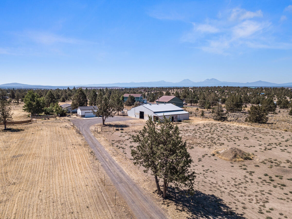 7131 Southwest Shad Road Terrebonne, OR 97760 - Photo 37 of 46 2021_08_28_7131_sw_shad_rd_crr-3