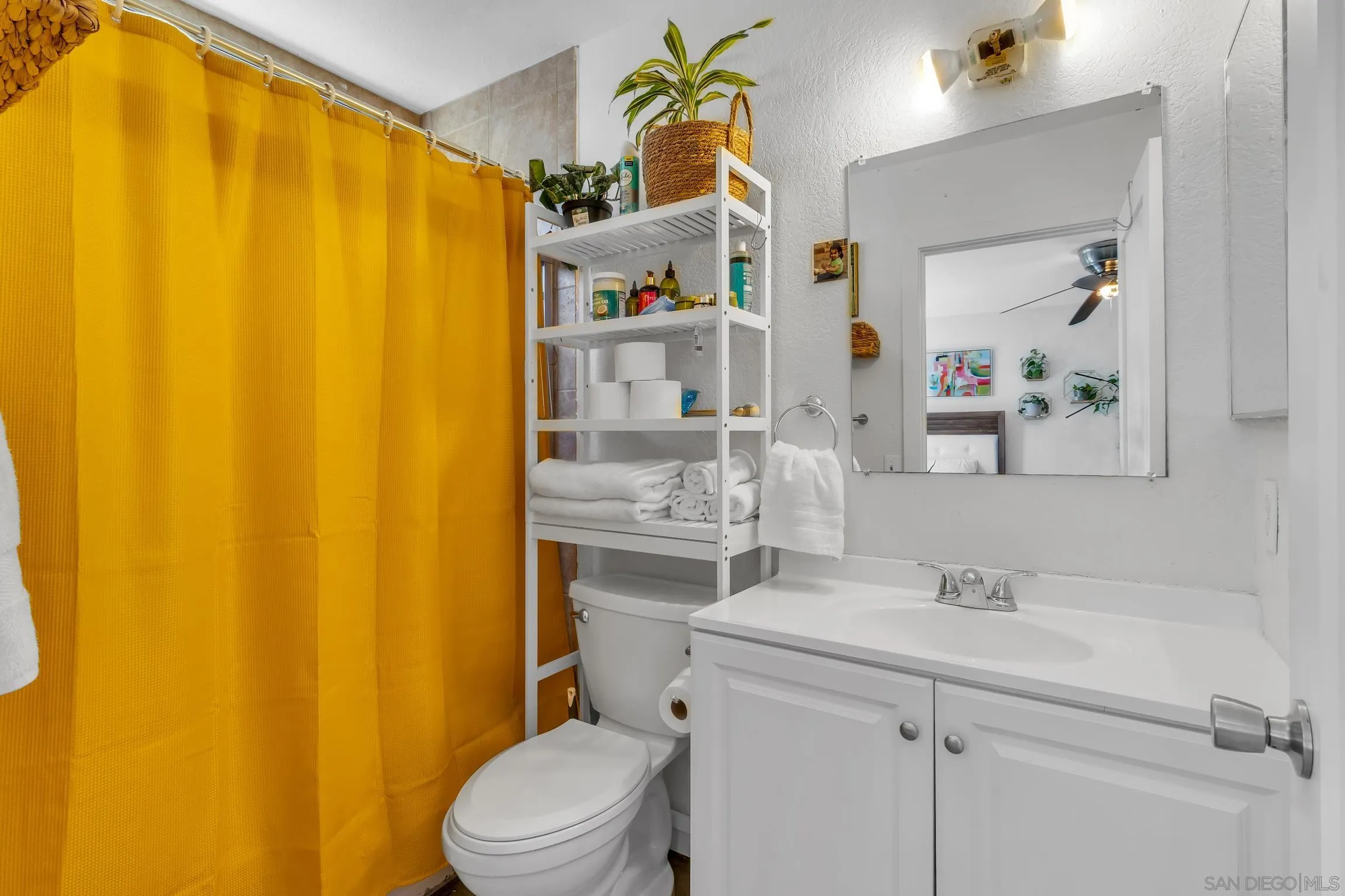 477 Rancho Vista Road Vista, CA 92083 - Photo 13 of 22 Gallery Image 13