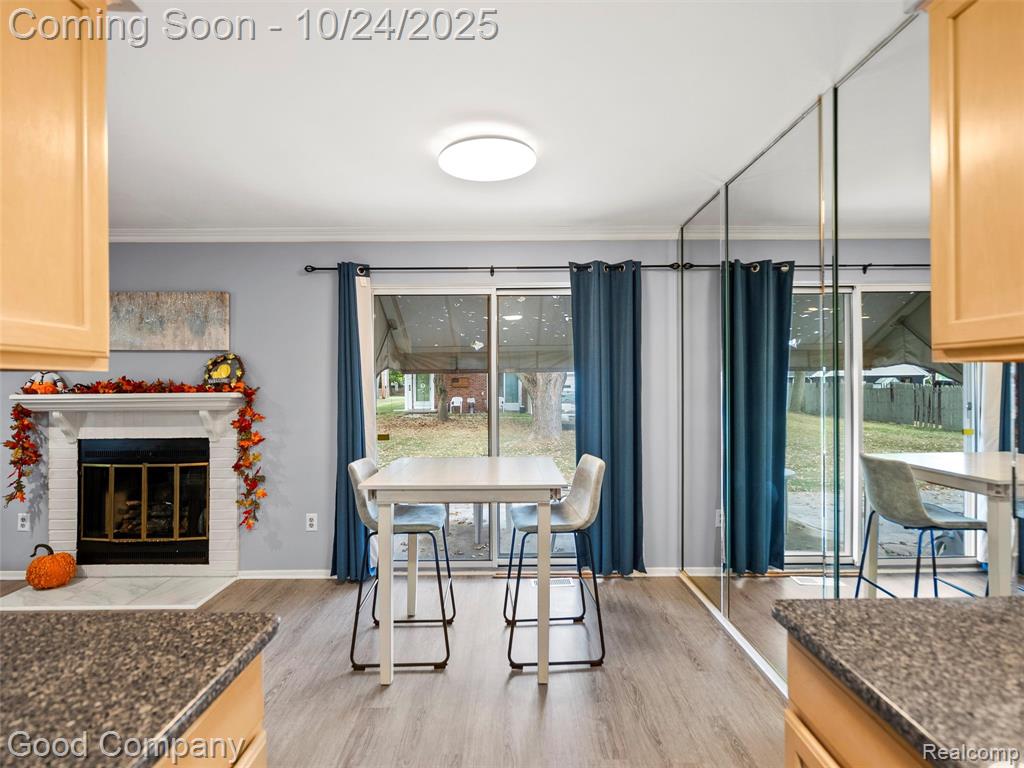 24609 Spring Lane Harrison Township, MI 48045 - Photo 9 of 25 Gallery Image 9