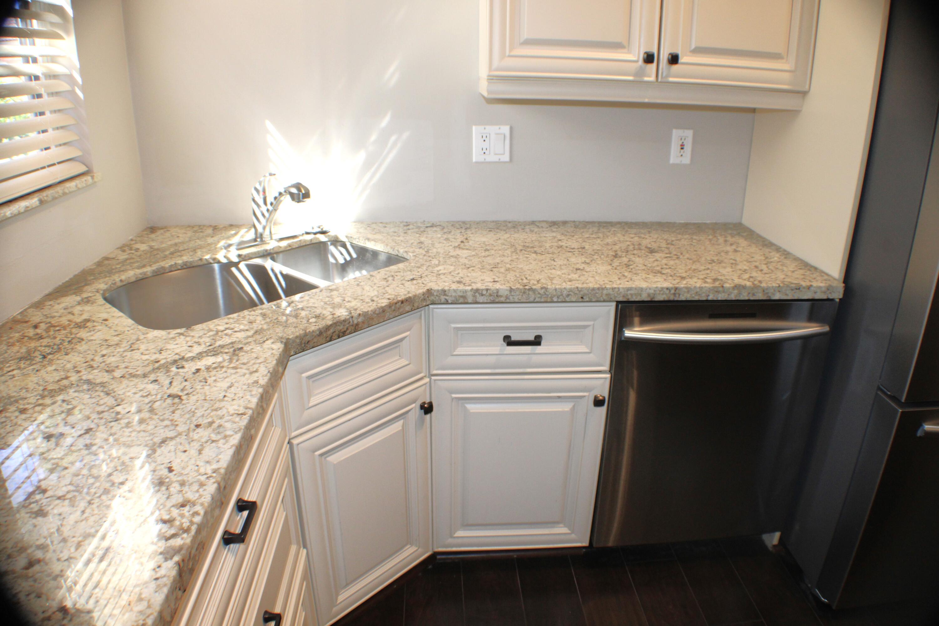 5213 Edenwood Road Riviera Beach, FL 33418 - Photo 9 of 70 IMG_0926x