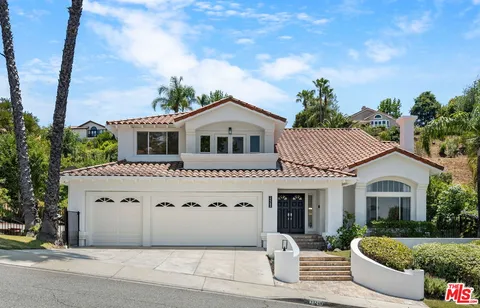 $2,290,000 | 22248 Cairnloch Street, Calabasas, CA 91302