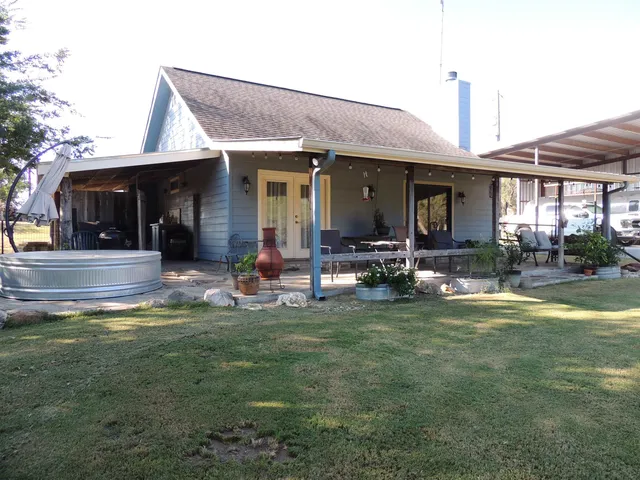 $490,000 | 352 Keller Velino Road, Mason, TX 76856