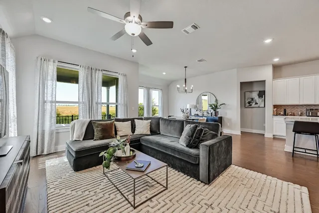 $3,000 | 8421 Thompson Teal Trail, Austin, TX 78744