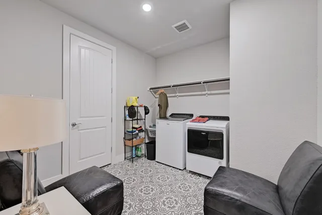 $3,000 | 8421 Thompson Teal Trail, Austin, TX 78744