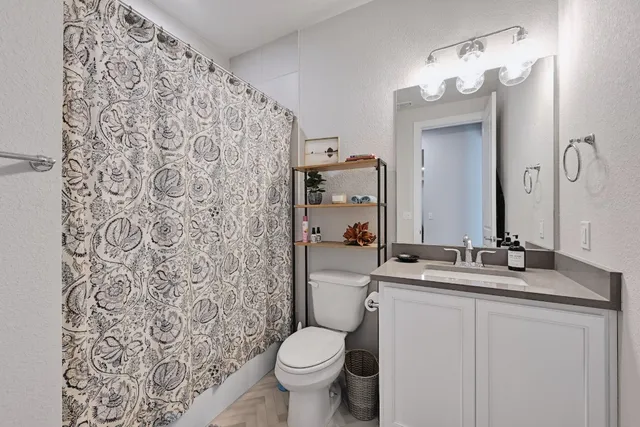 $3,000 | 8421 Thompson Teal Trail, Austin, TX 78744