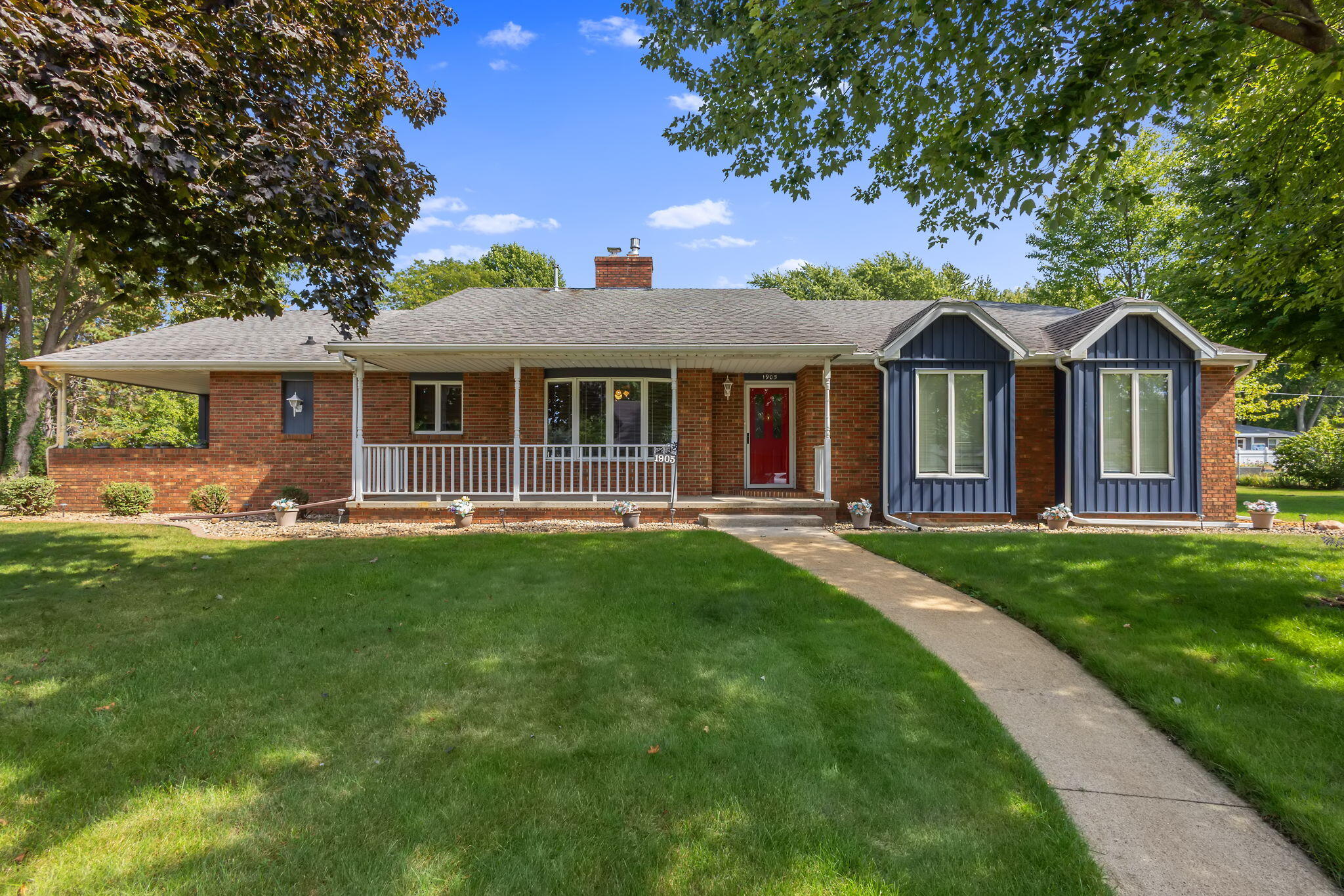 1905 Juniper Street Southwest De Motte, IN 46310 - Photo 42 of 42 a front view of a house with a yard