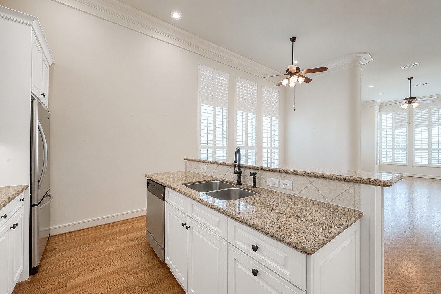 1804 Haddon Street Houston, TX 77019 - Photo 22 of 50