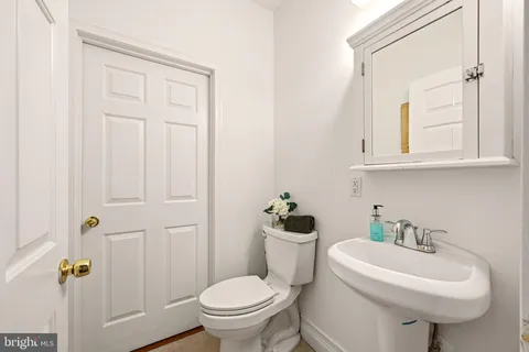 $835,000 | 459 Luray Place Northwest, Washington, DC 20010