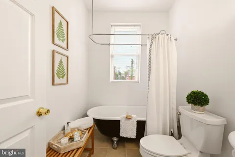 $835,000 | 459 Luray Place Northwest, Washington, DC 20010