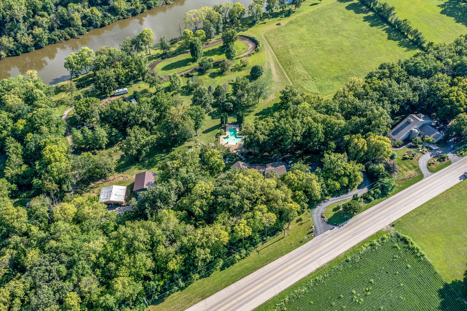 12300 River Road Plano, IL 60545 - Photo 20 of 25 a view of a garden with a flower garden