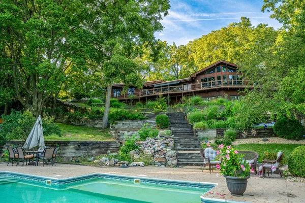 $2,999,999 | 12300 River Road, Plano, IL 60545