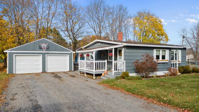 $285,000 | 10 Rita Avenue, Lewiston, ME 04240