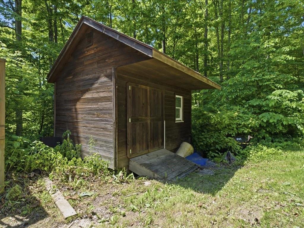 1826 Toms Run Road Holbrook, PA 15341 - Photo 44 of 50 Shed