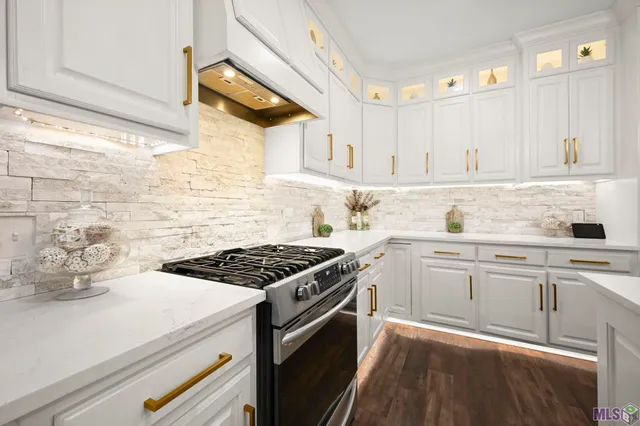 $450,000 | 13865 Parkway Drive, Denham Springs, LA 70726