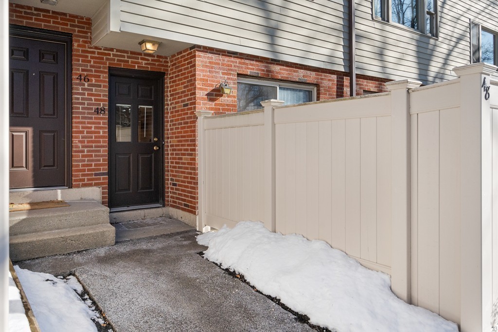 48 Regent Circle, Unit 48 Brookline, MA 02445 - Photo 12 of 14 a view of a house with a door