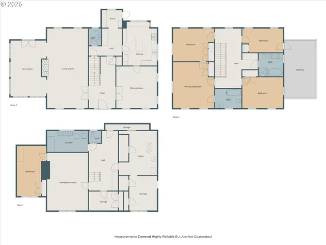 a black and white photo of a living room