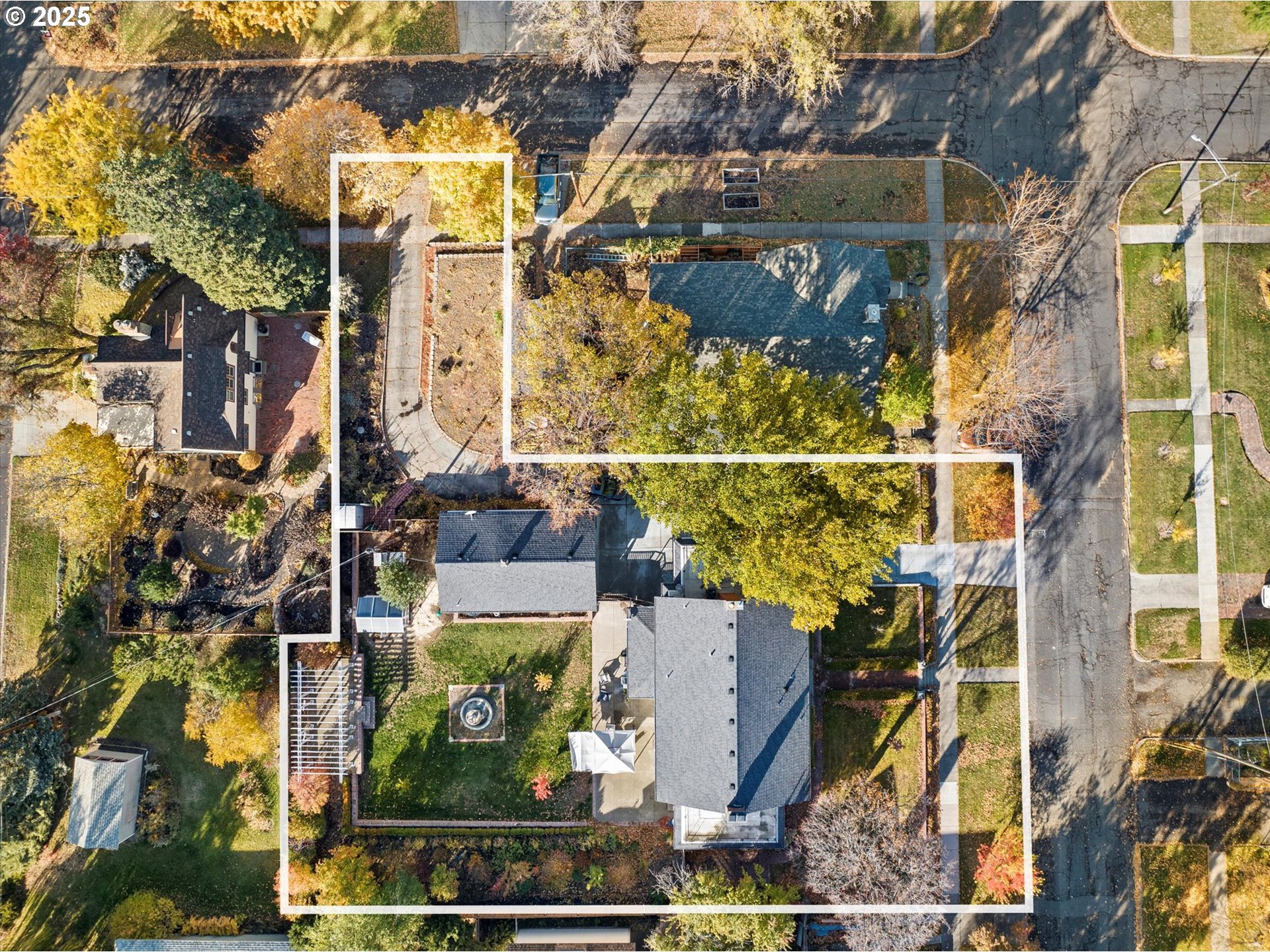 1504 1st Street La Grande, OR 97850 - Photo 4 of 34