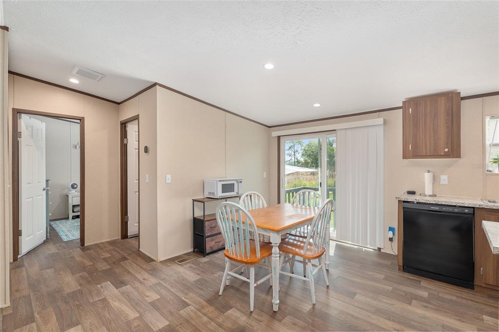 453 Old Hawthorne Road Hawthorne, FL 32640 - Photo 19 of 81