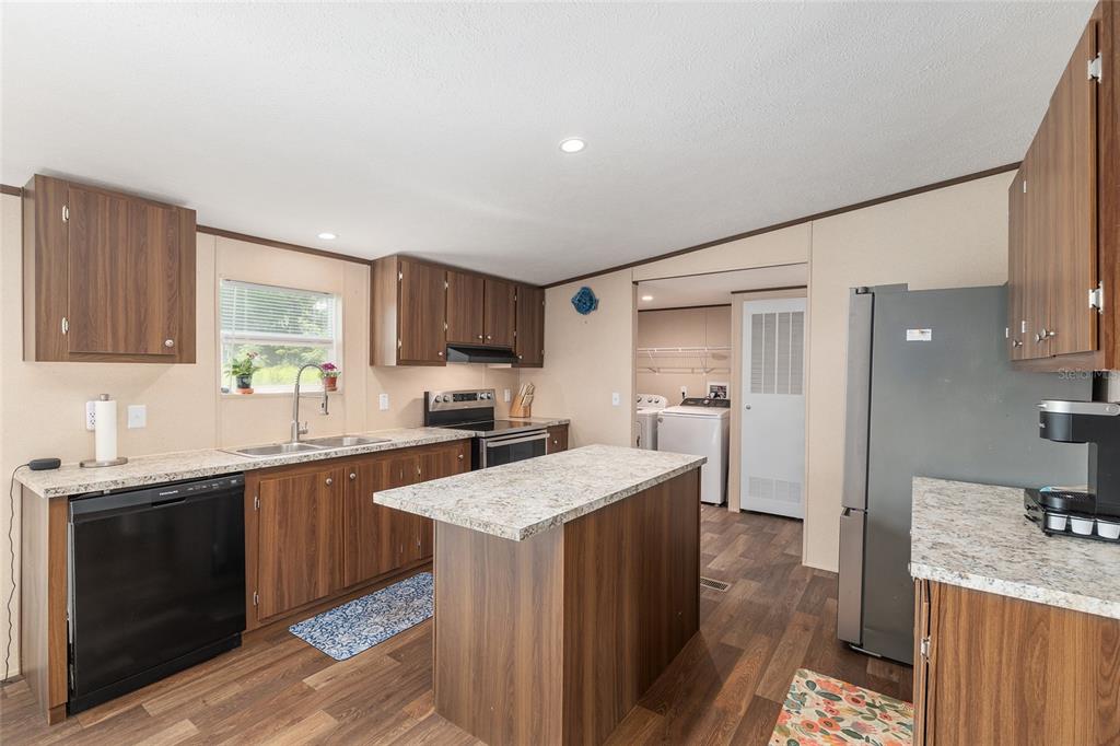 453 Old Hawthorne Road Hawthorne, FL 32640 - Photo 21 of 81