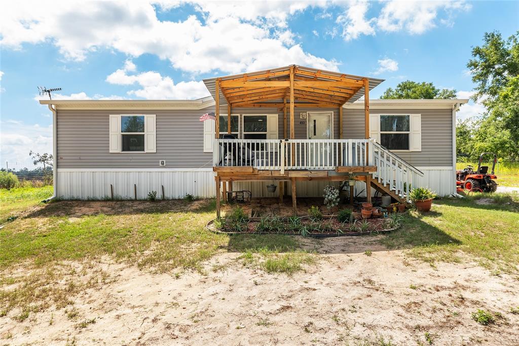 453 Old Hawthorne Road Hawthorne, FL 32640 - Photo 3 of 81