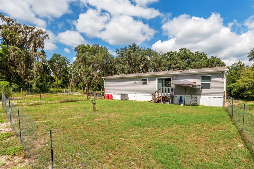 453 Old Hawthorne Road Hawthorne, FL 32640 - Photo 50 of 81
