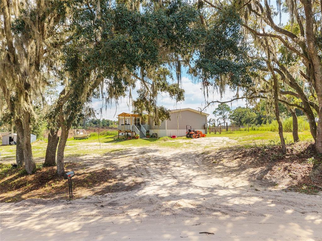 453 Old Hawthorne Road Hawthorne, FL 32640 - Photo 57 of 81