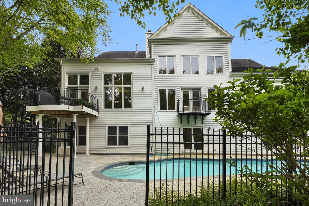 11316 Ridge Mist Terrace Potomac, MD 20854 - Photo 37 of 40