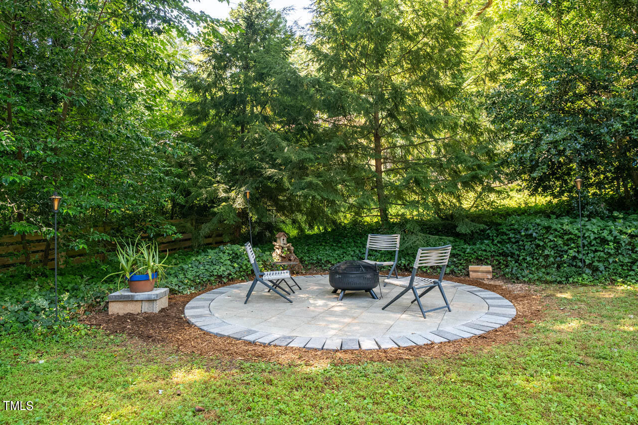 6004 Caledonia Street Raleigh, NC 27609 - Photo 34 of 41 6004CaldoniaSt-44