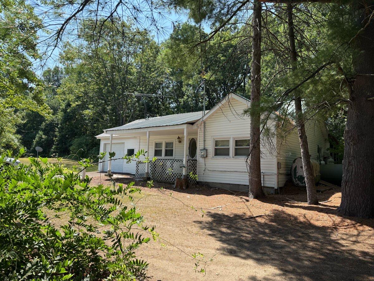 5+ Acre Lot
