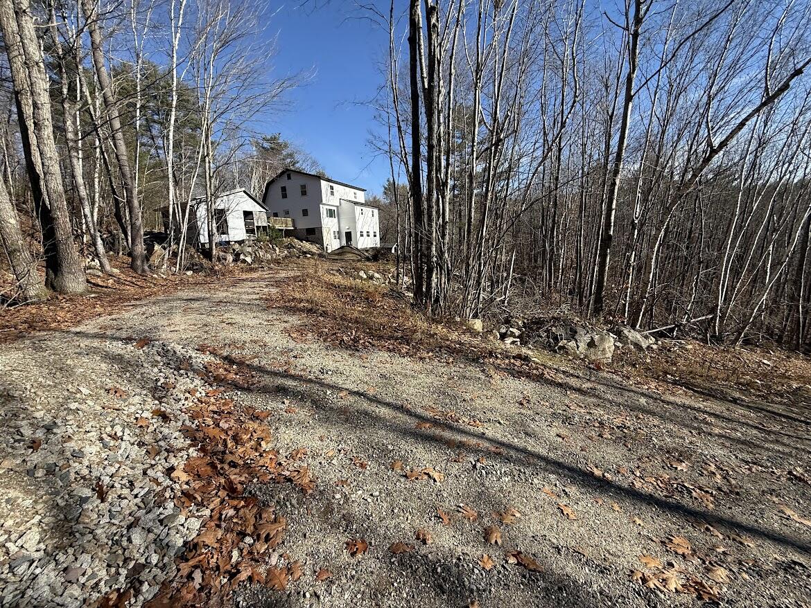 31 New Dawn Road Oxford, ME 04270 - Photo 5 of 14 IMG_20260127_185538 (1)