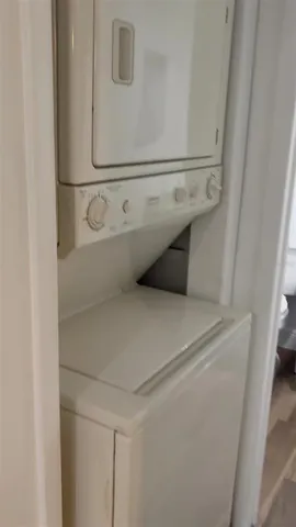a close up view of washer and dryer