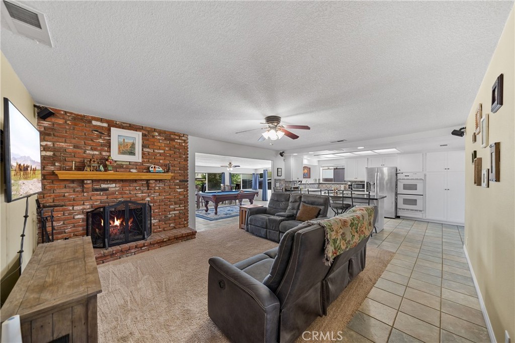 18915 Doving Lane Riverside, CA 92508 - Photo 17 of 59