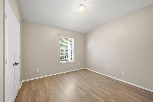 $2,200 | 1665 Crown Point Drive, Little Elm, TX 75036